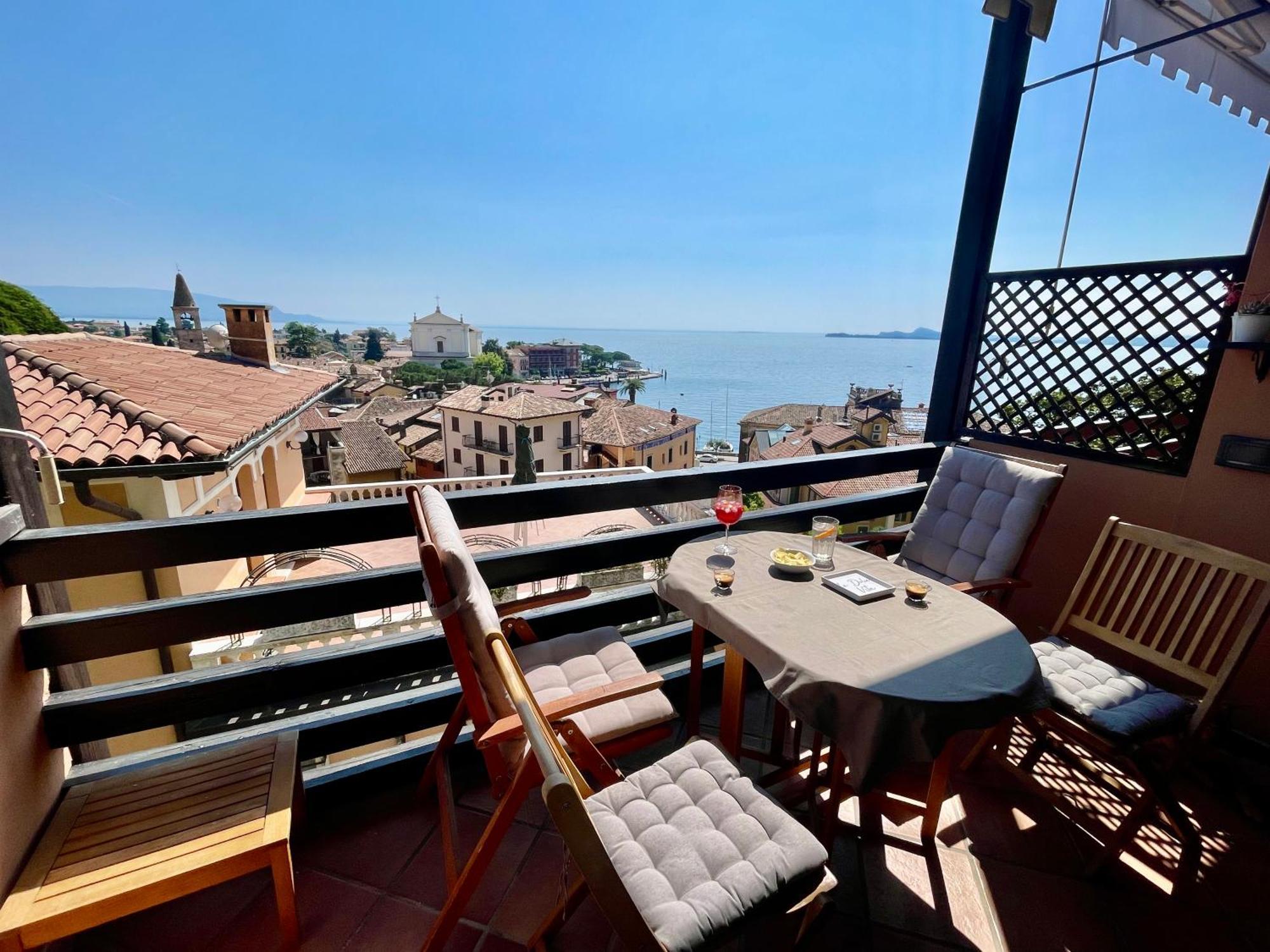 Casa Dolce Vita, Seeblick Toscolano Maderno Eksteriør billede