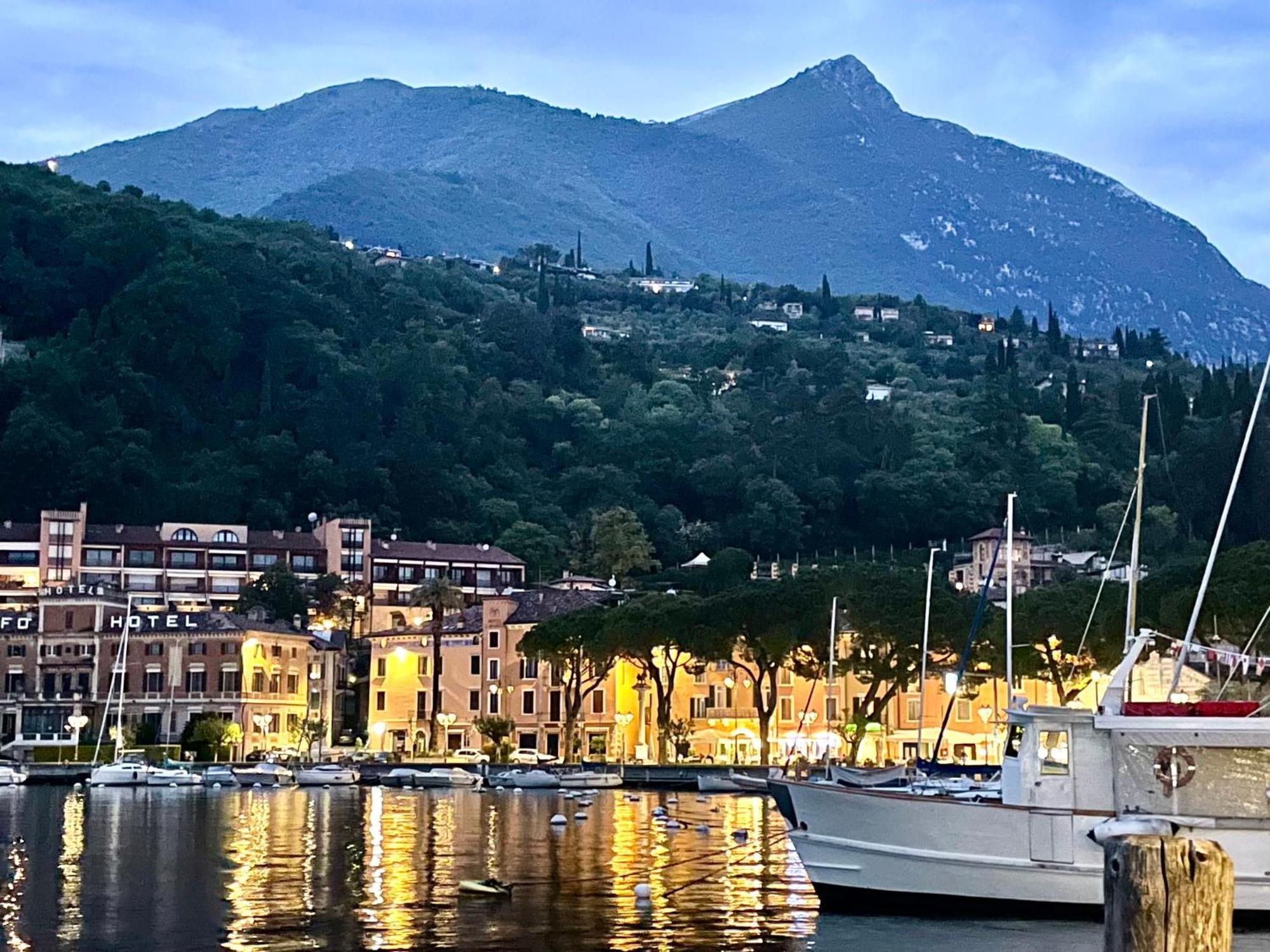 Casa Dolce Vita, Seeblick Toscolano Maderno Eksteriør billede