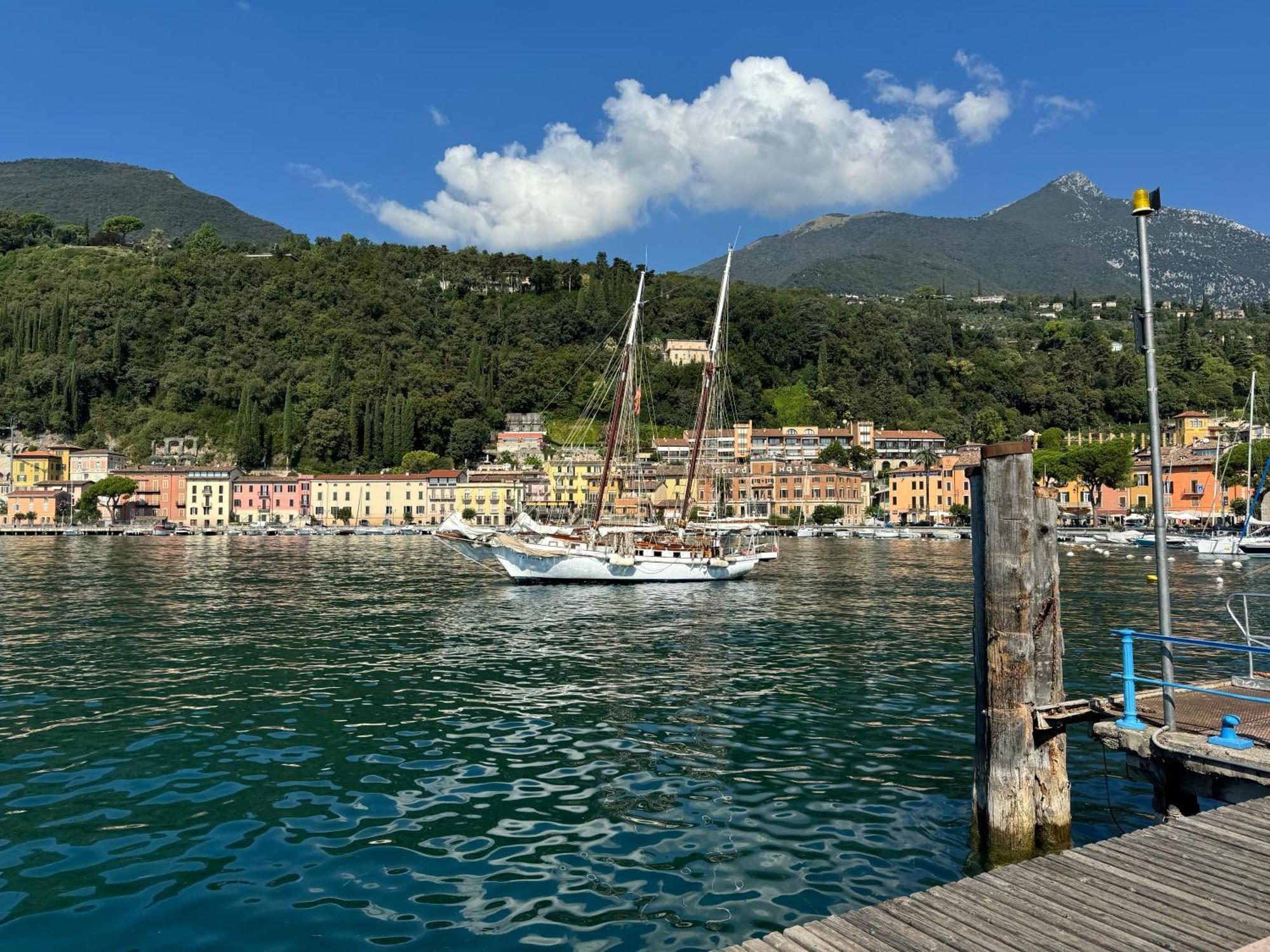 Casa Dolce Vita, Seeblick Toscolano Maderno Eksteriør billede